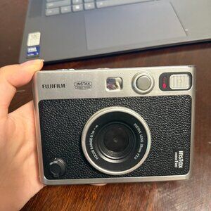 Fujifilm Instax mini evo camera